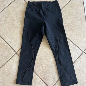 lululemon pants with mesh detail